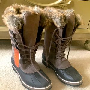 Womans winter Northside boots